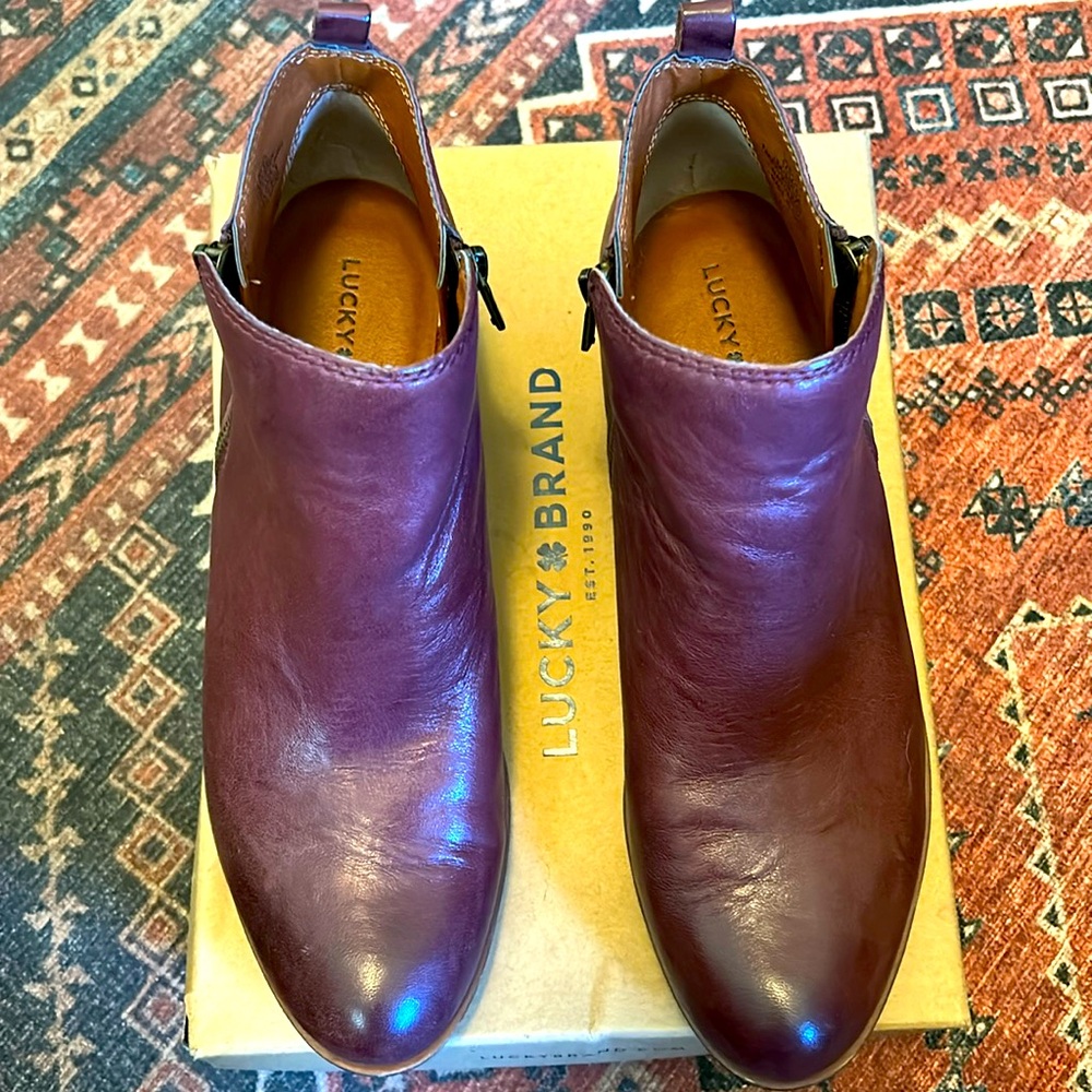 Lucky Brand Raisin Basel Booties women’s size 10 EUC